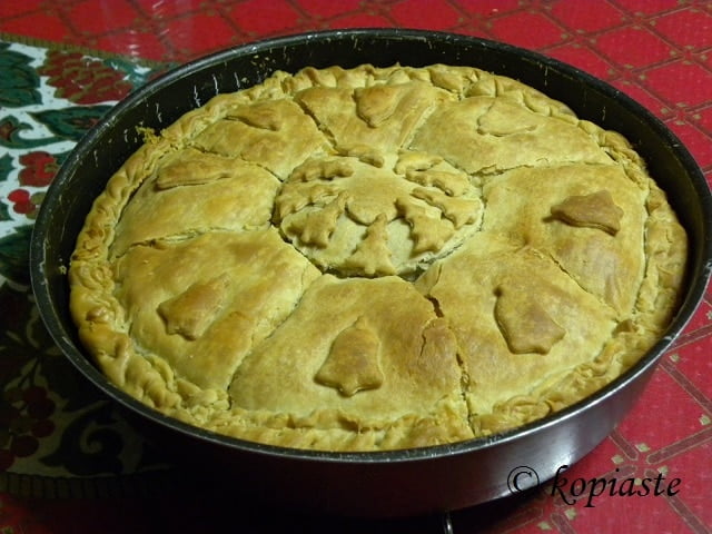 Pita decorated