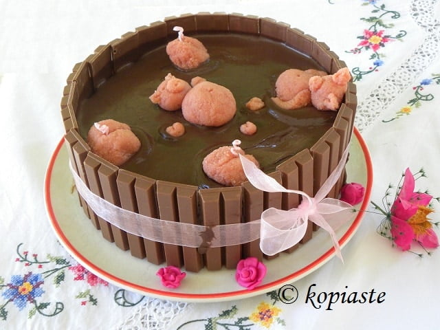 Strawberry Mud Cake image