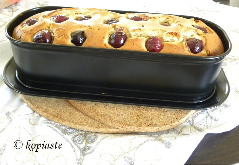 Cherry Cake
