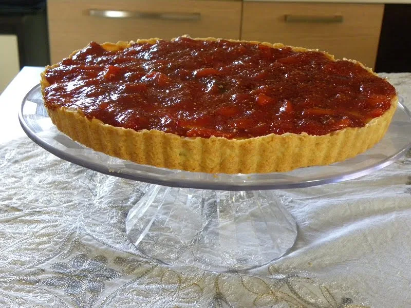 Anthotyros tart with fig image
