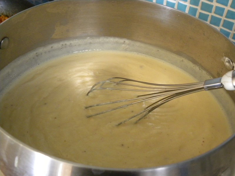 Making bechamel image