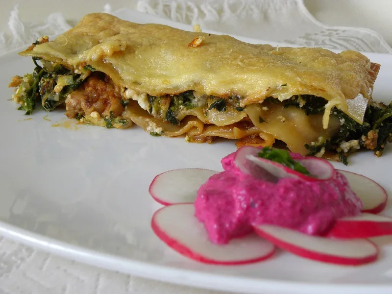 Greek Stroganoff Lasagna image