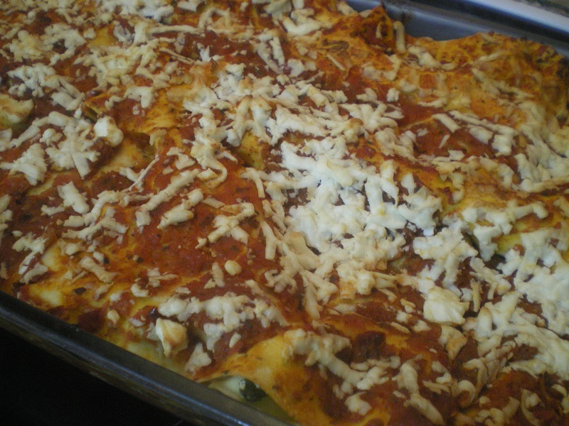 Lasagna with spinach image