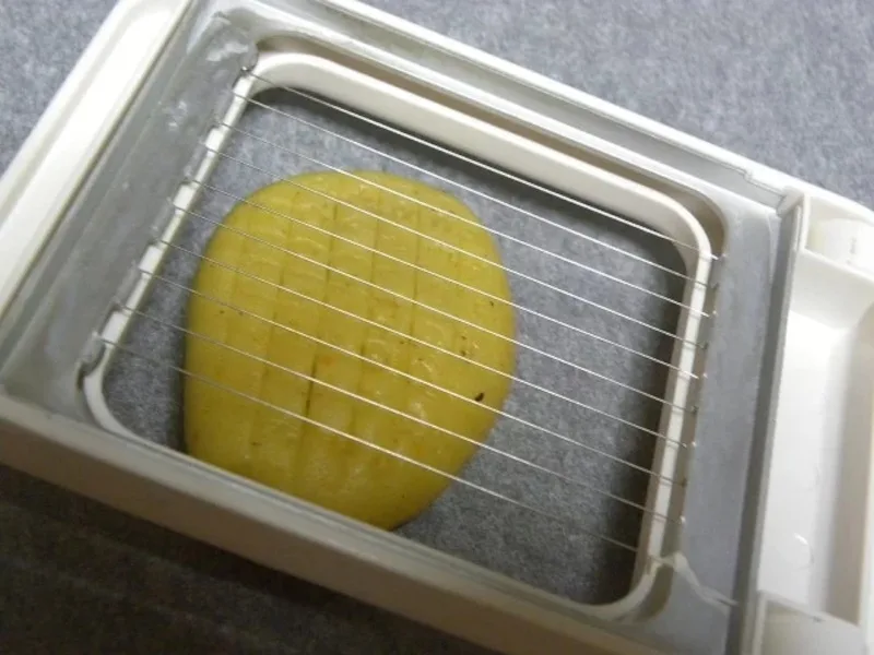 Melomakarona with egg cutter image