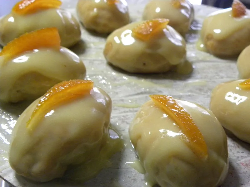 White chocolate melomakarona image