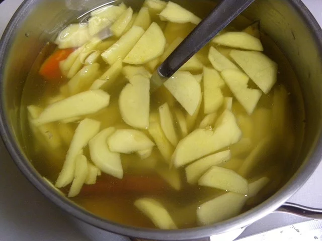 Preparing Ginger fruit preserve