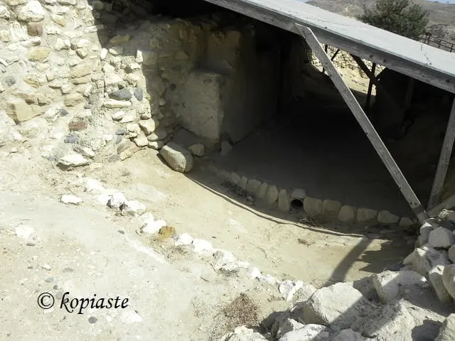 Choirokoitia ruins2