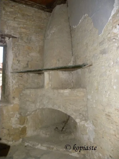 house interior fireplace at Lophou