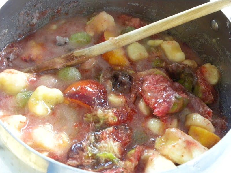Mashing the fruit image