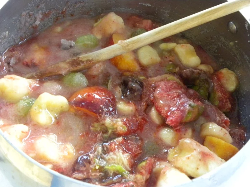 Mashing the fruit image