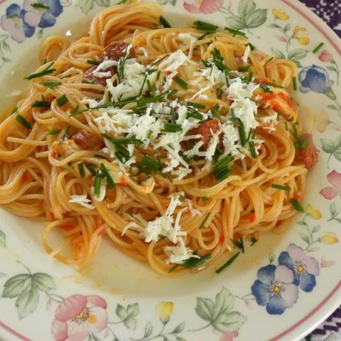 gourmet spaghetti with sausages image