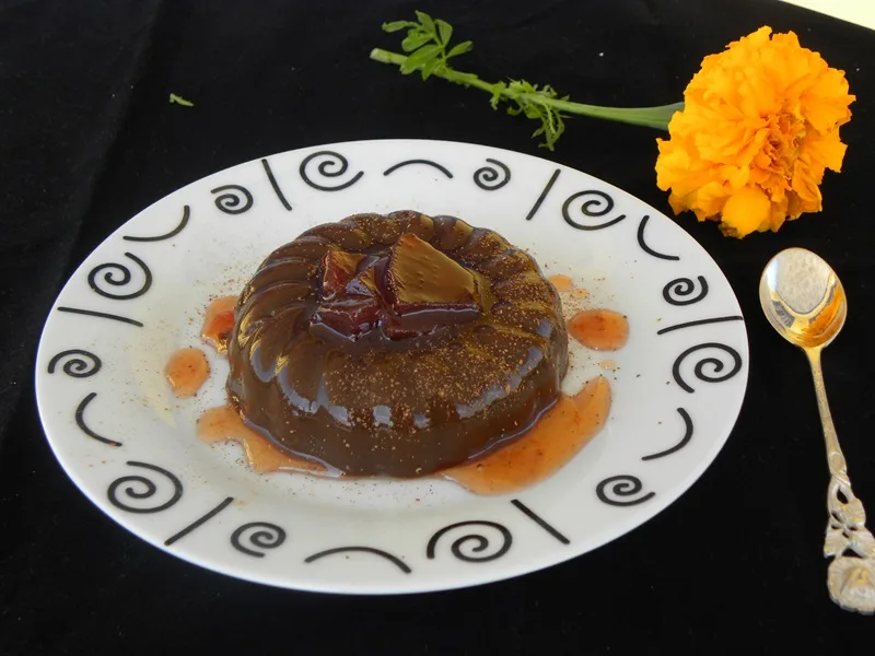 chocolate-and-grape-pudding Chocolate and grape pudding image