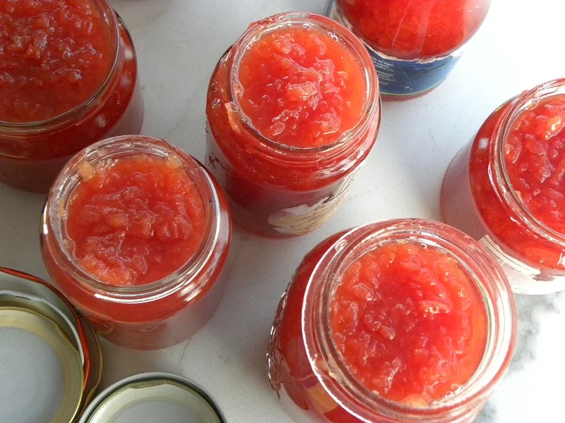 Quince jam bottled photo