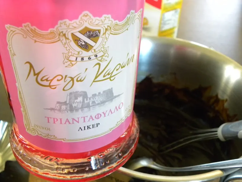 Rose liqueur photo