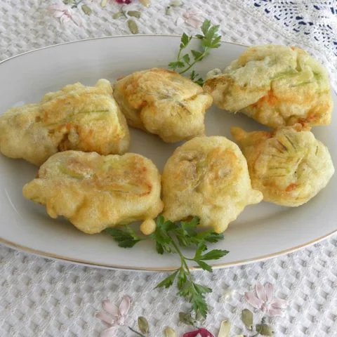 Kolokytholoukoumades image