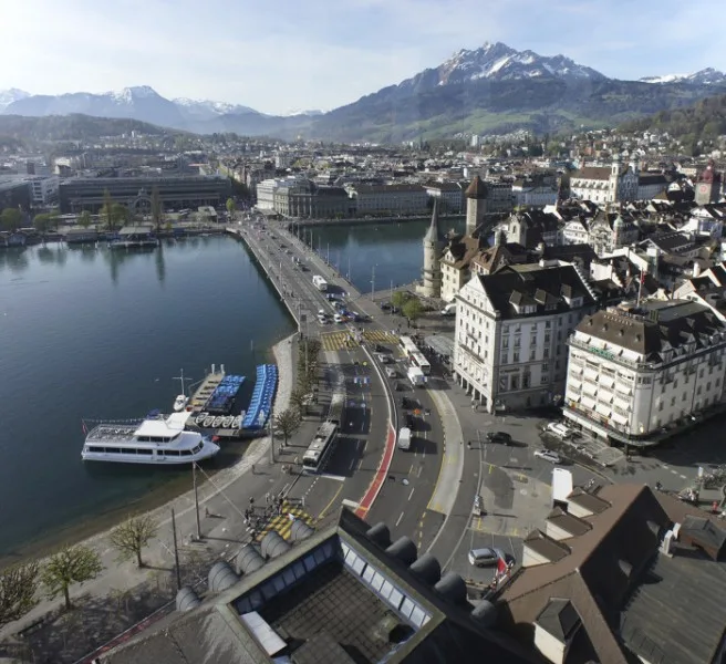 Free for Media. For commercials ask info@aura.ch Frei fuer Medien in Bezug auf Luzern. Werbung oder andere Verwendungen sind kostenpflichtig info@aura.ch.