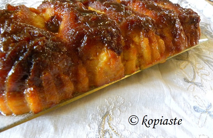 Bread pudding with caramel