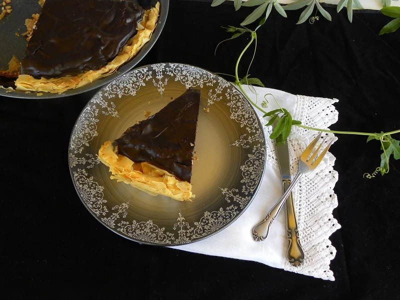 Baklavas Tart cut image