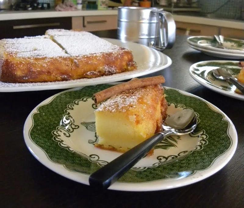 Galatopita with cinnamon picture