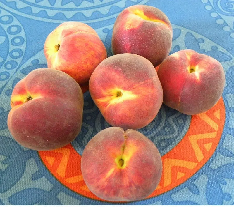peaches image