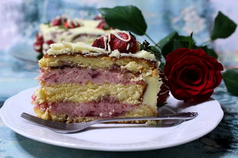 Elia's white chocolate buttercream cake with strawberries