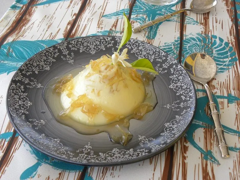 citrus flowers panna cotta image
