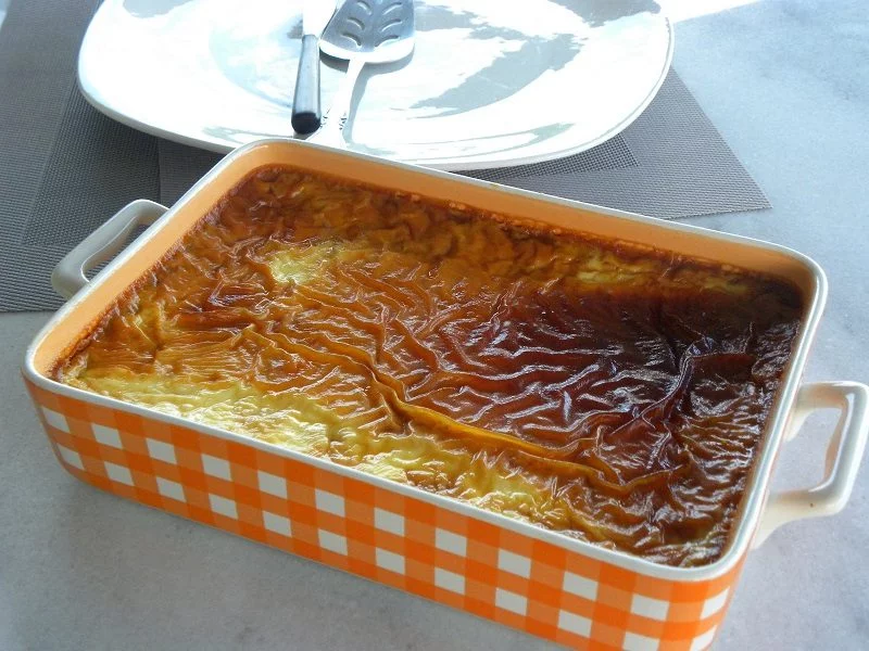 Crème caramel before inverting image
