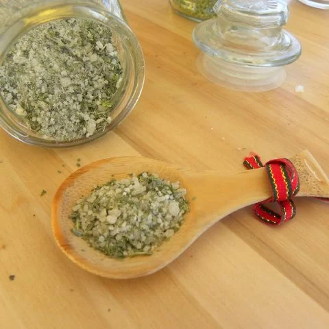 How to Make Gourmet Sea Salt