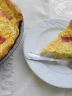 Quiche with feta and graviera image