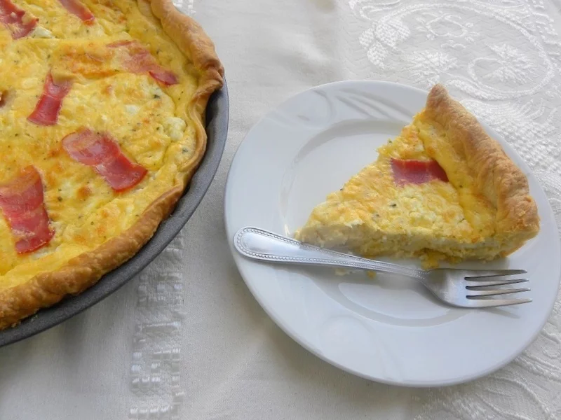 Quiche with feta and graviera image
