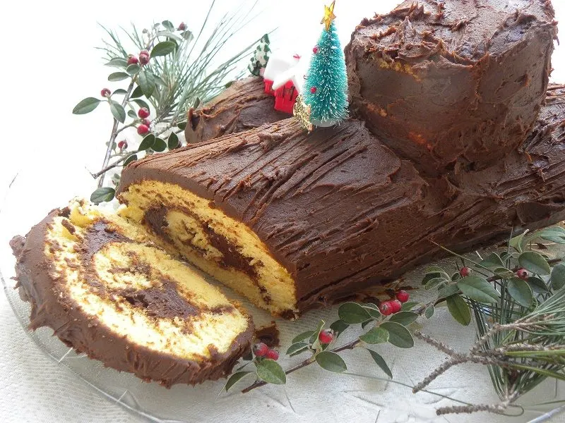 Yule log cut image