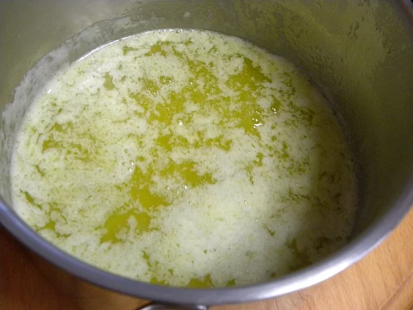 Melted butter image