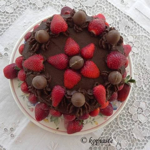 Strawberry Chocolate Cake with 3 Greek Ingredients