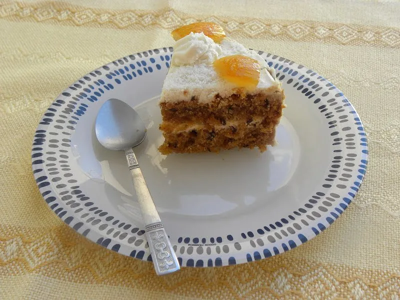 Vegan Carrot and Banana Cake cut photo