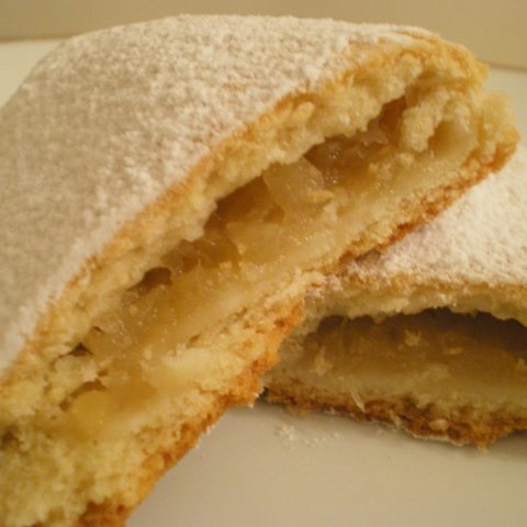 Apple-turnovers-cut-image