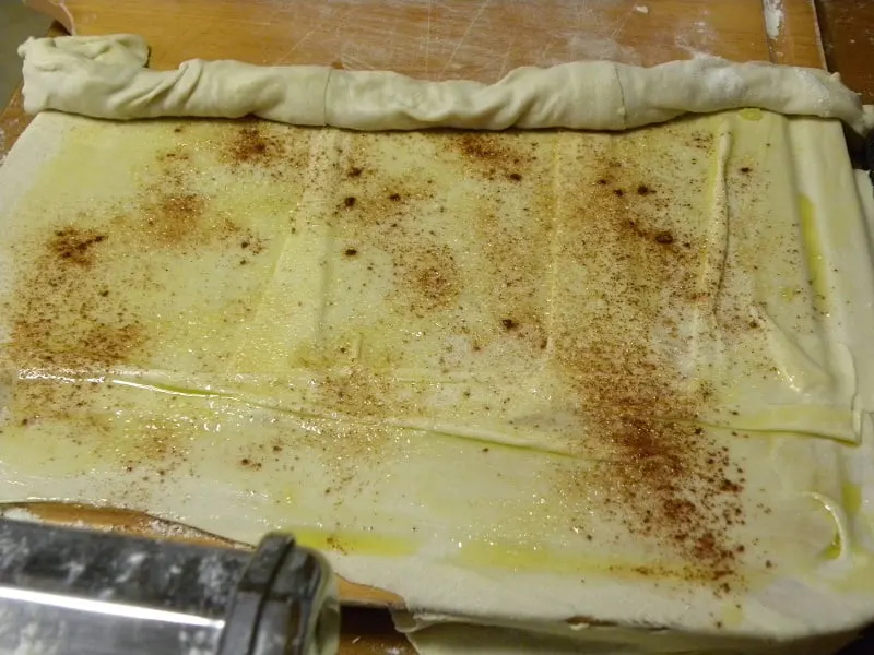 Making pischies using a pasta maker image