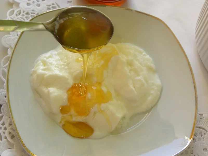Greek Yoghurt with honey image
