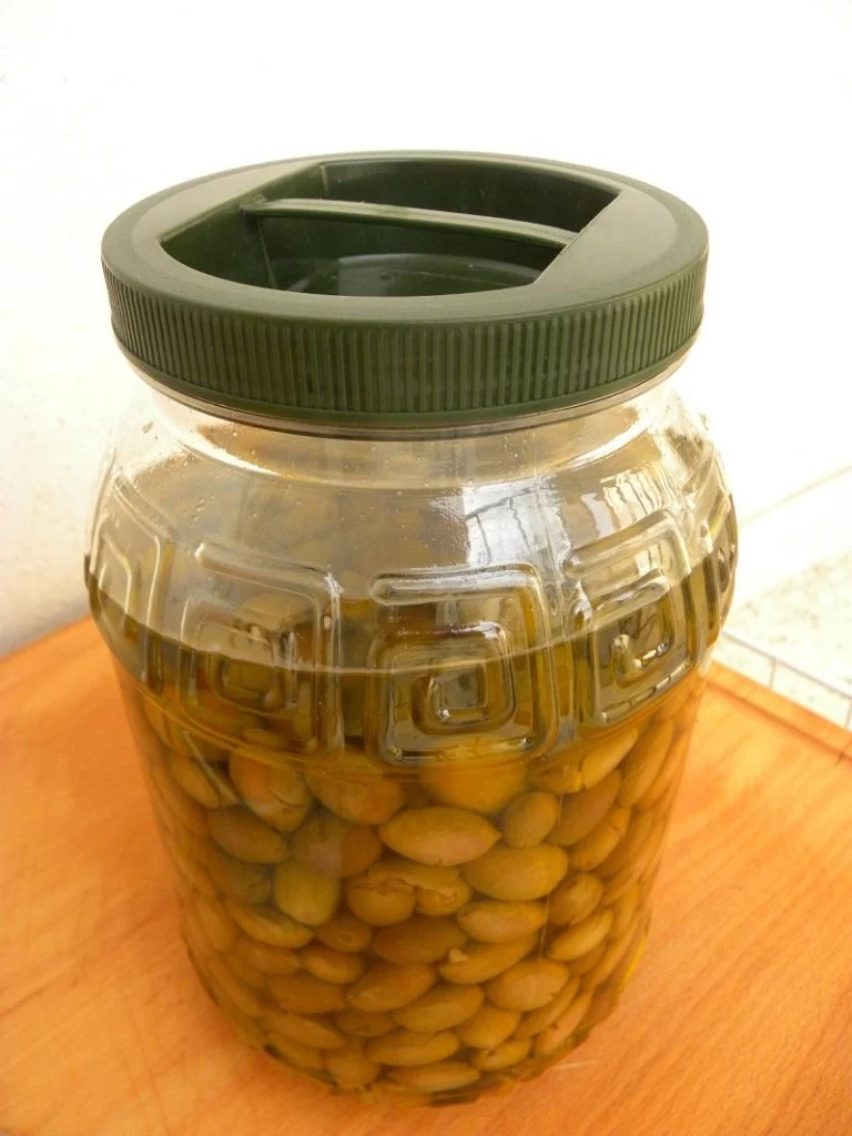 Green Olives image