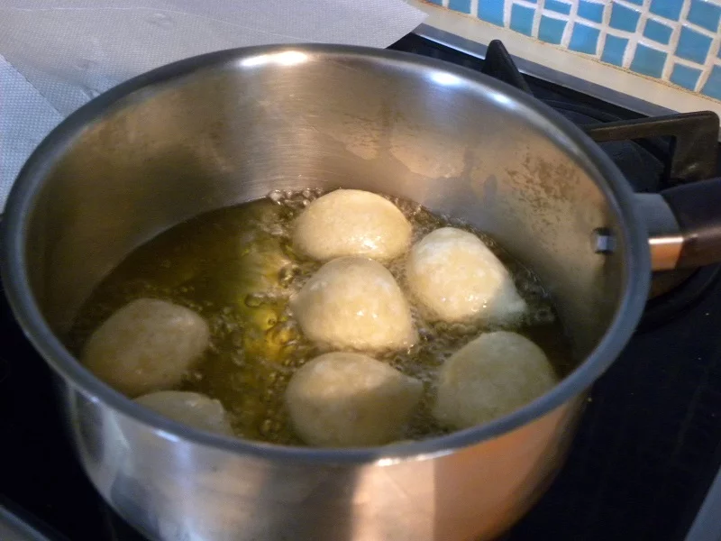 Frying loukoumades image