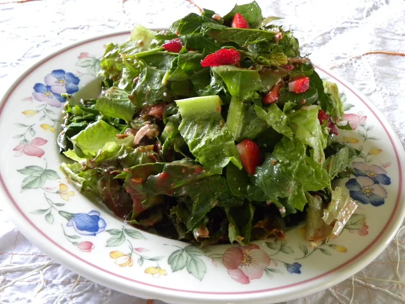 Green Salad with Strawberries and Feta picture