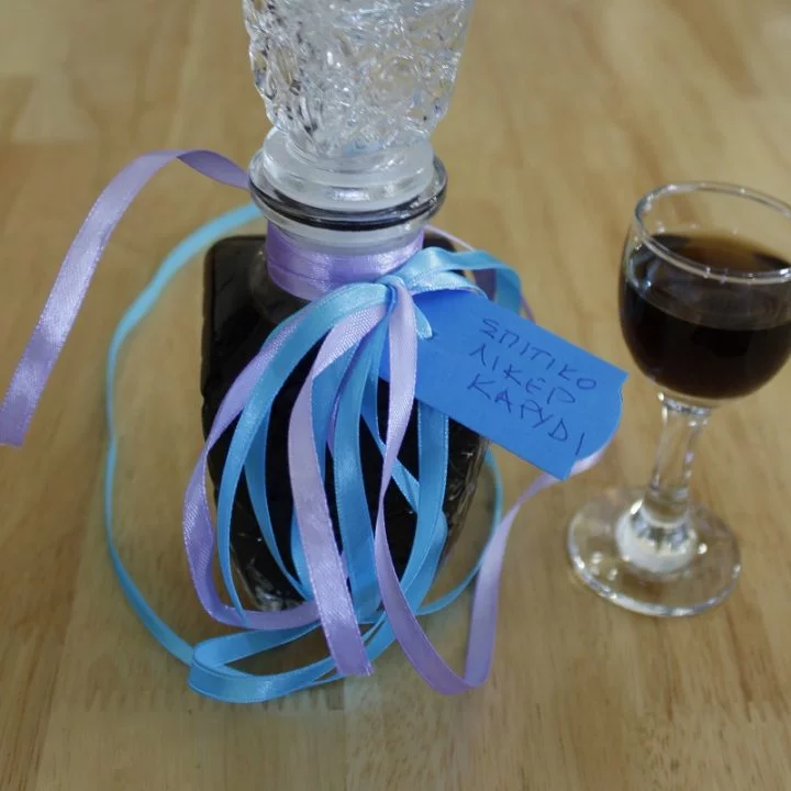 Walnut liqueur image