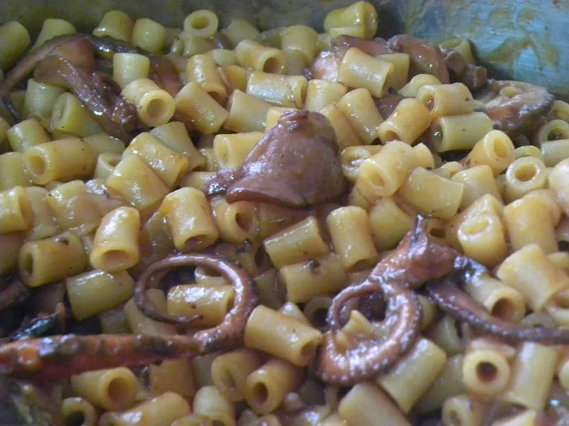 moschious cooked with small pasta image