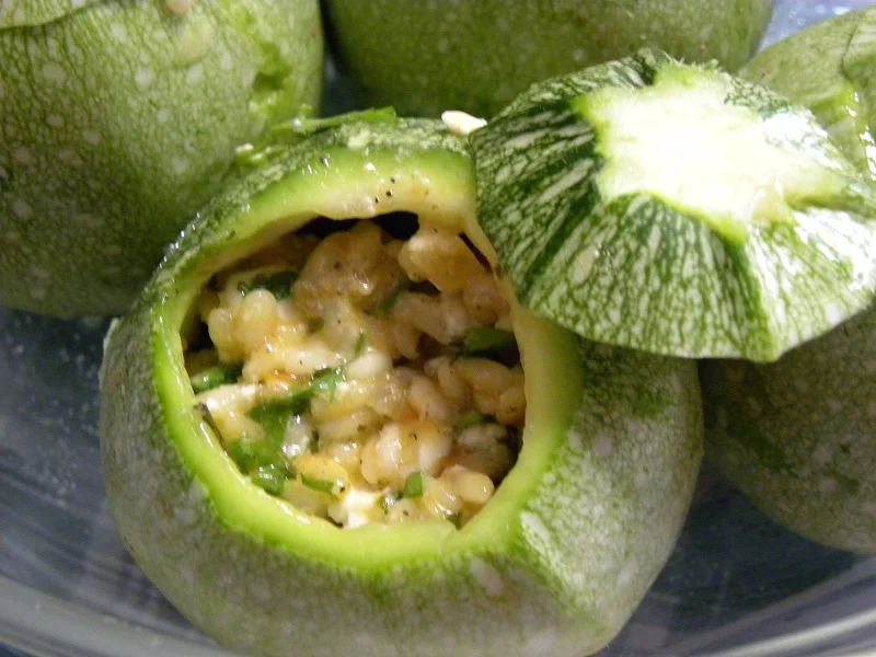 Stuffed zucchini image