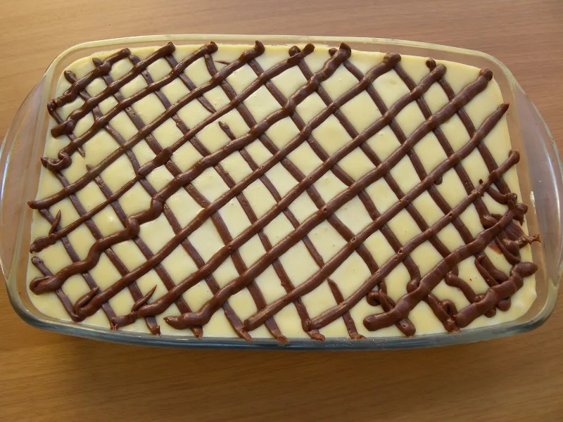 Nanaimo bars with white and dark chocolate image