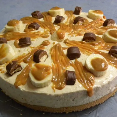 Twix Banoffee cheesecake with caramelize bananas image