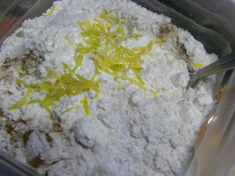 Flour with spices image