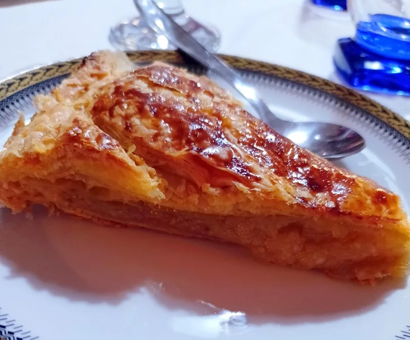 A slice of galette des rois image