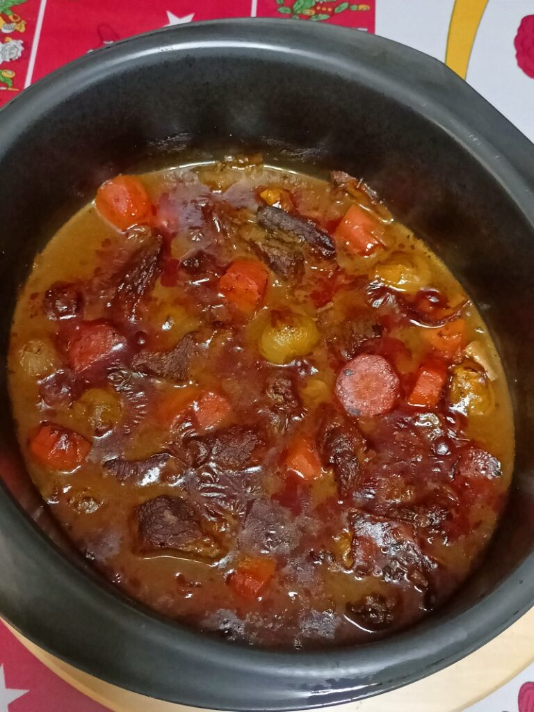 Boeuf Bourguignon in casserole dish image