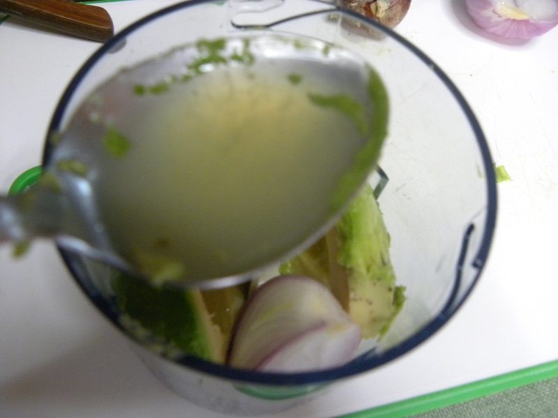 Adding the lemon juice image
