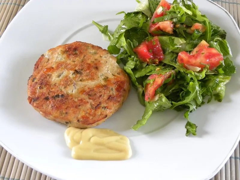 Turkey beer burgers mpiftekia galopoulas image
